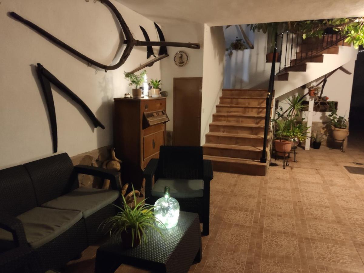 Can Leon El Poble Nou del Delta Εξωτερικό φωτογραφία